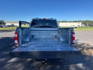 Ford F-150 2023 4x4 XL 4dr SuperCrew 5.5 ft. SB