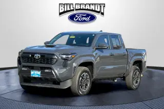 Toyota Tacoma 2025 4x4 TRD Sport 4dr Double Cab 5.0 ft SB 8A