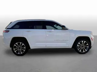 Jeep Grand Cherokee 2023 4x4 Overland 4xe 4dr SUV