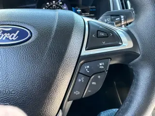 Ford Edge 2022 AWD SEL 4dr Crossover