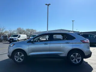 Ford Edge 2022 AWD SEL 4dr Crossover