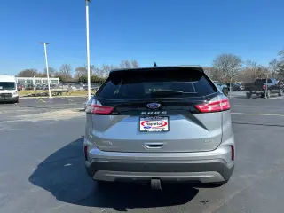 Ford Edge 2022 AWD SEL 4dr Crossover