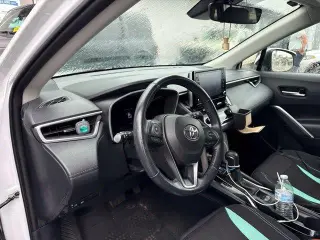 Toyota Corolla Cross 2022 AWD XLE 4 puertas Crossover