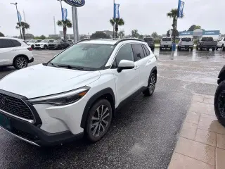 Toyota Corolla Cross 2022 AWD XLE 4 puertas Crossover