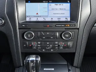Ford Explorer 2018 AWD XLT 4dr SUV