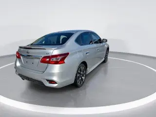 Nissan Sentra 2016 SR 4dr Sedán