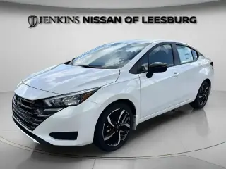Nissan Versa 2025 SR 4dr Sedán