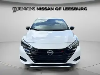 Nissan Versa 2025 SR 4dr Sedán