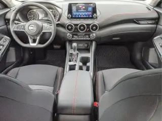 Nissan Sentra 2025 SR 4dr Sedán