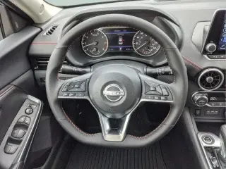 Nissan Sentra 2025 SR 4dr Sedán