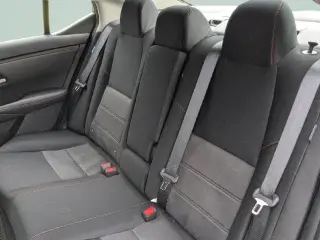 Nissan Sentra 2025 SR 4dr Sedán