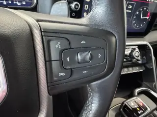 GMC Sierra 1500 2022 4x4 Denali 4dr Crew Cab 5.8 ft. SB