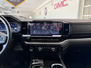 GMC Sierra 1500 2023 4x4 SLT 4dr Crew Cab 5.8 ft. SB