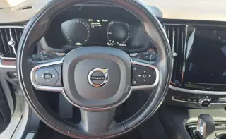 Volvo S60 Recharge 2022 eAWD T8 R-Design Expression Extended Range 4dr Sedán