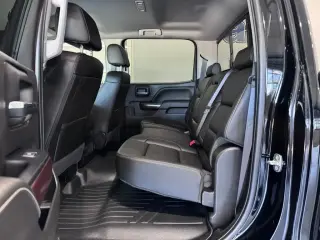 GMC Sierra 1500 2018 4x4 SLT 4dr Crew Cab 5.8 ft. SB
