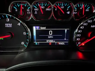 GMC Sierra 1500 2018 4x4 SLT 4dr Crew Cab 5.8 ft. SB