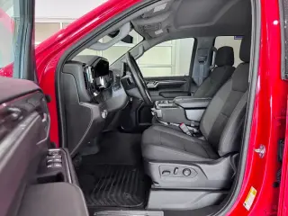 GMC Sierra 1500 2023 4x4 Elevation Estándar 4 puertas Cabina Amplia 5.8 pies. SB