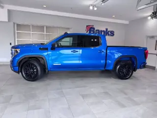 GMC Sierra 1500 2023 4x4 Elevation Standard 4dr Crew Cab 5.8 ft. SB