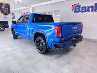 GMC Sierra 1500 2023 4x4 Elevation Standard 4dr Crew Cab 5.8 ft. SB