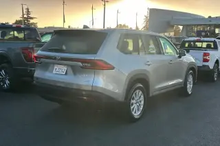 Toyota Grand Highlander 2024 AWD XLE 4dr SUV