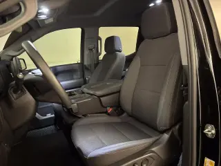 Chevrolet Silverado 1500 2023 4x2 Custom 4dr Crew Cab 5.8 ft. SB