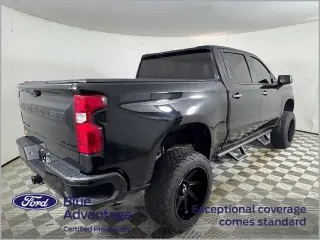 Chevrolet Silverado 1500 2023 4x2 Custom 4dr Crew Cab 5.8 ft. SB