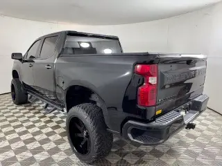 Chevrolet Silverado 1500 2023 4x2 Custom 4dr Crew Cab 5.8 ft. SB