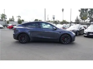 2020 Tesla Model Y