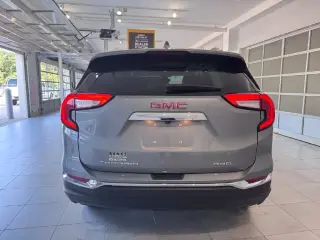GMC Terrain 2023 AWD SLT 4dr SUV