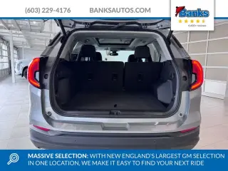 GMC Terrain 2023 AWD SLE 4dr SUV