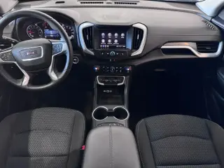 GMC Terrain 2023 AWD SLE SUV de 4 puertas
