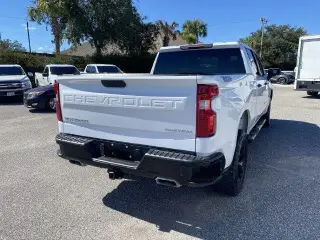Chevrolet Silverado 1500 2023 4x4 Custom Trail Boss 4dr Crew Cab 5.8 ft. SB