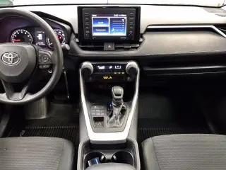 Toyota RAV4 2020 AWD LE 4dr SUV