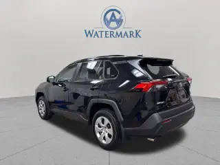 Toyota RAV4 2020 AWD LE 4dr SUV