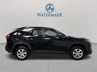 Toyota RAV4 2020 AWD LE 4dr SUV