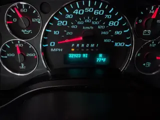GMC Savana 2023 3500 3dr Cargo Van