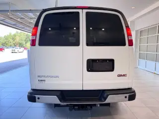 GMC Savana 2023 3500 3dr Cargo Van