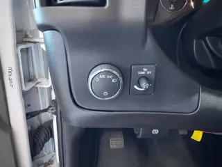 GMC Savana 2023 3500 3dr Cargo Van