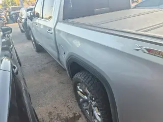 GMC Sierra 1500 2022 4x4 SLT 4dr Crew Cab 5.8 ft. SB