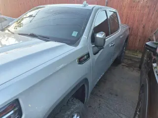 GMC Sierra 1500 2022 4x4 SLT 4dr Crew Cab 5.8 ft. SB