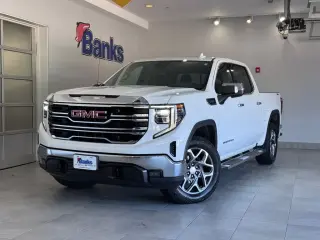 GMC Sierra 1500 2023 4x4 SLT 4dr Crew Cab 5.8 ft. SB