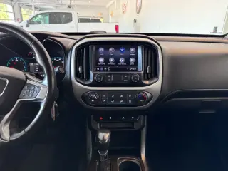 GMC Canyon 2022 4x4 Elevation 4dr Crew Cab SB de 5 pies