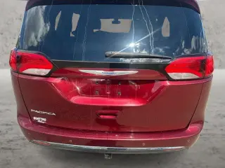 Chrysler Pacifica 2018 Touring L Plus 4dr Mini-Van