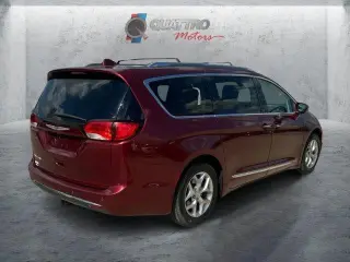 Chrysler Pacifica 2018 Touring L Plus 4dr Mini-Van