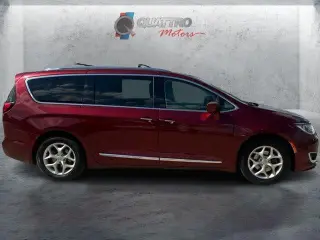 Chrysler Pacifica 2018 Touring L Plus 4dr Mini-Van