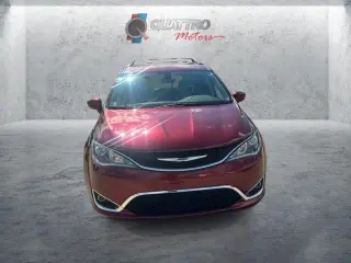 Chrysler Pacifica 2018 Touring L Plus 4dr Mini-Van