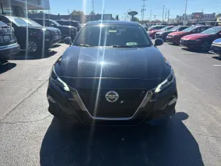 Nissan Altima 2021 2.5 SR 4dr Sedán
