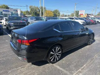 Nissan Altima 2021 2.5 SR 4dr Sedán
