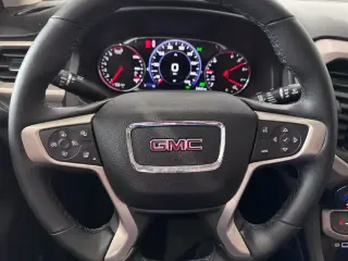 GMC Acadia 2023 4x4 Denali 4dr SUV