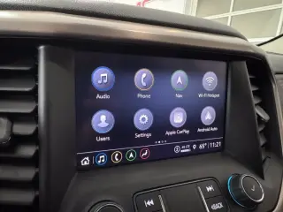 GMC Acadia 2023 4x4 Denali 4dr SUV